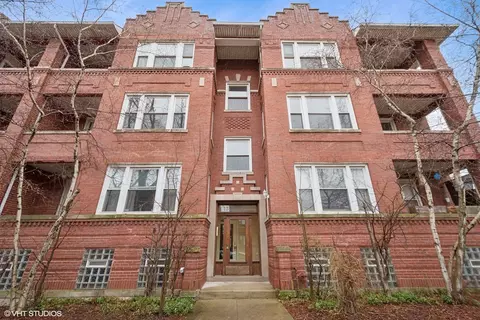 1307 W North Shore Ave #1, Chicago, IL 60626