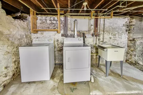 Other - 302 S Hubbard St, Algonquin, IL 60102 photo 16 of 17