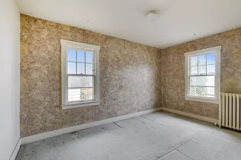 Other - 302 S Hubbard St, Algonquin, IL 60102 photo 11 of 17