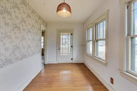 Other - 302 S Hubbard St, Algonquin, IL 60102 photo 5 of 17