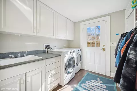 Other - 1325 Hackberry Ln, Winnetka, IL 60093 photo 3 of 5