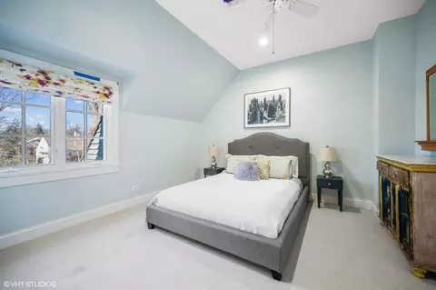 Bedroom - 1325 Hackberry Ln, Winnetka, IL 60093 photo 6 of 6