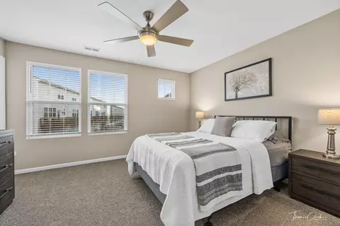 Bedroom - 2555 Geranium Way, Rolling Meadows, IL 60008 photo 4 of 4