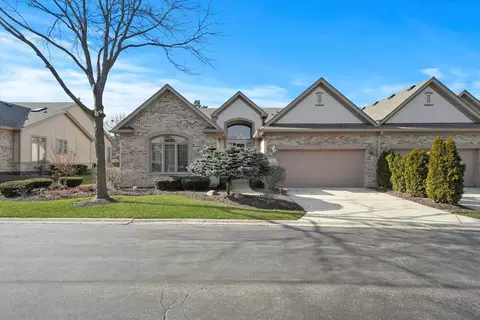 5 Mccord Trce #5, Palos Park, IL 60464