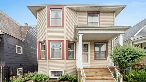 3622 N Kedzie Ave, Chicago, IL 60618