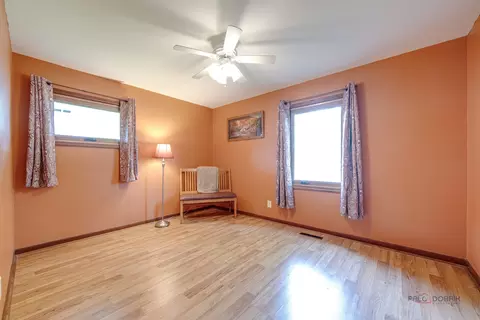 Bedroom - 1002 Obrien St, Harvard, IL 60033 photo 2 of 2