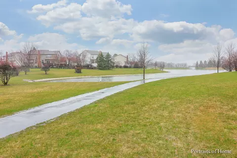 Exterior - 4311 Whitehall Ln, Algonquin, IL 60102 photo 4 of 4