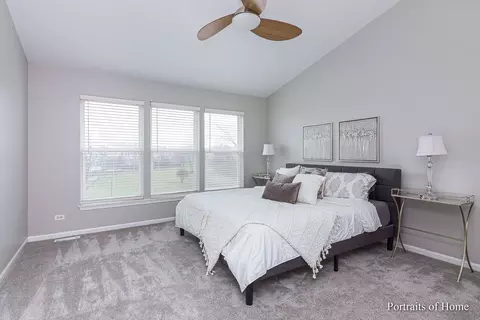 Bedroom - 4311 Whitehall Ln, Algonquin, IL 60102 photo 1 of 1