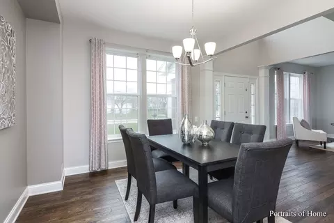Dining - 4311 Whitehall Ln, Algonquin, IL 60102 photo 2 of 3