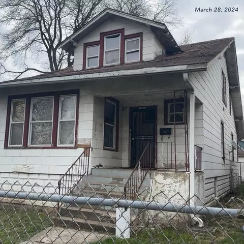 12001 S Perry Ave, Chicago, IL 60628