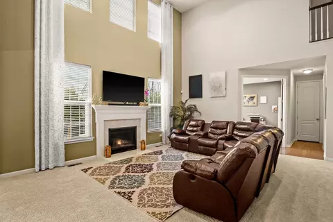 3697 Thornhill Dr, Elgin, IL 60124 photo 23