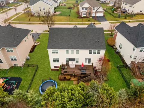 3697 Thornhill Dr, Elgin, IL 60124 photo 48