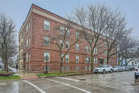 4055 N Wolcott Ave #1S, Chicago, IL 60613