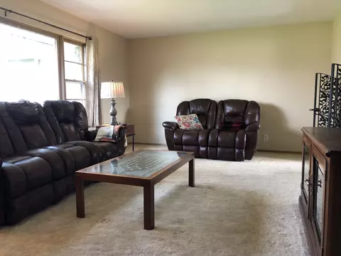 Living - 409 Bevan Dr E, Joliet, IL 60435 photo 1 of 6