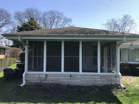 Exterior - 409 Bevan Dr E, Joliet, IL 60435 photo 10 of 10
