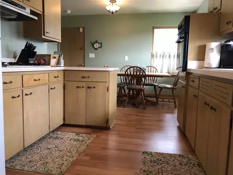 Kitchen - 409 Bevan Dr E, Joliet, IL 60435 photo 2 of 6