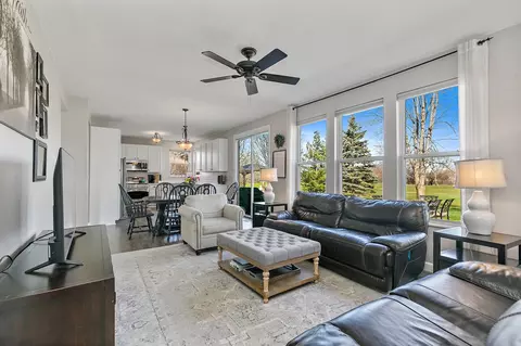 Living - 736 Red Barn Ln, Elgin, IL 60124 photo 4 of 7