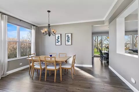 Dining - 736 Red Barn Ln, Elgin, IL 60124 photo 2 of 3