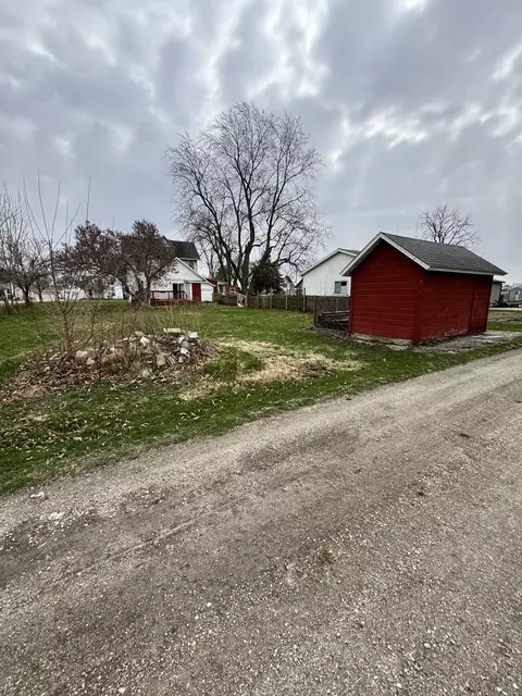 Other - 240 S 6th St, Sheldon, IL 60966 photo 1 of 18