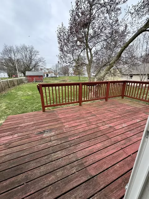 Exterior - 240 S 6th St, Sheldon, IL 60966 photo 5 of 10