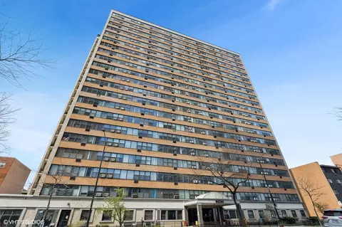 6030 N Sheridan Rd #1403, Chicago, IL 60660