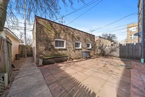 Exterior - 7448 N Artesian Ave, Chicago, IL 60645 photo 2 of 3