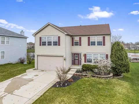15807 Rolland Dr, Manhattan, IL 60442