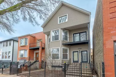 1849 W Wellington Ave, Chicago, IL 60657