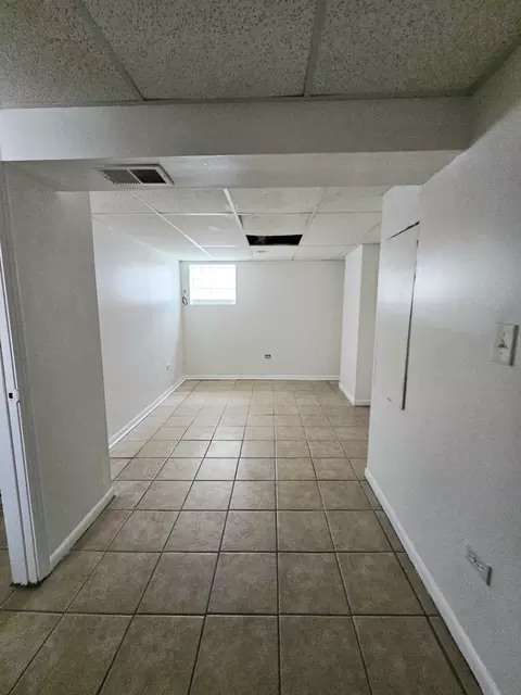 6046 S Normandy Ave, Chicago, IL 60638 photo 12