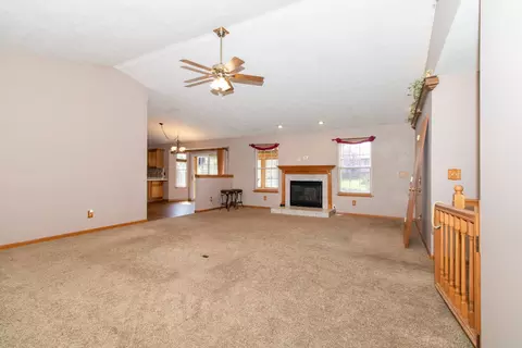 Living - 120 N Gadwall Ln, Downs, IL 61736 photo 1 of 10