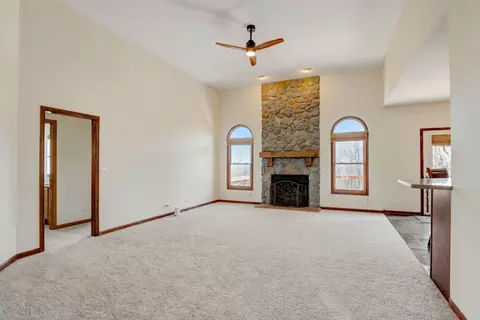 Living - 5304 Joseph Cir, Johnsburg, IL 60051 photo 3 of 8