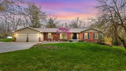 2518 County Road 500 E, Mahomet, IL 61853
