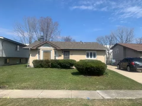 100 Golfview Dr, Northlake, IL 60164