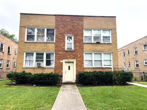 8250 Keating Ave, Skokie, IL 60076