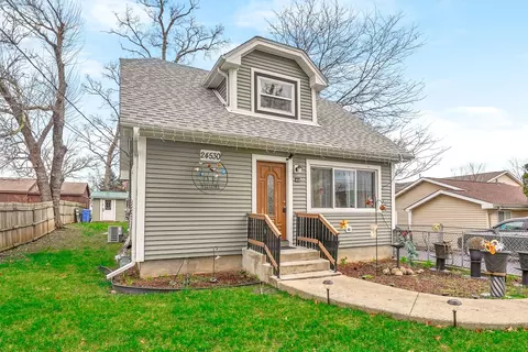 24530 W Stub Ave, Round Lake, IL 60073
