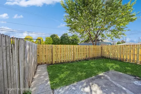 Exterior - 6339 S Artesian Ave, Chicago, IL 60629 photo 2 of 2