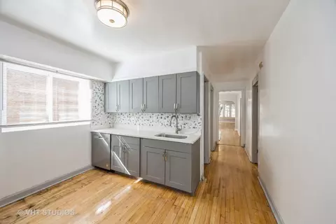 Entry Way - 6339 S Artesian Ave, Chicago, IL 60629 photo 1 of 1