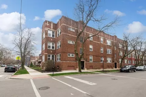 1409 W Rosemont Ave #3W, Chicago, IL 60660
