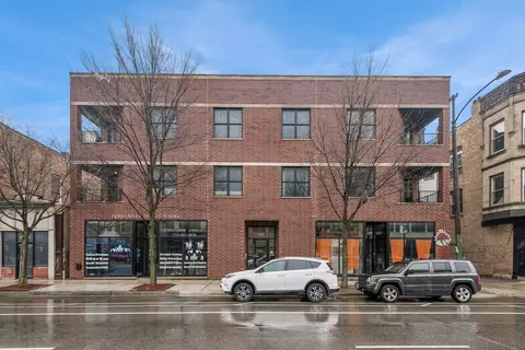 2605 W North Ave #2B, Chicago, IL 60647
