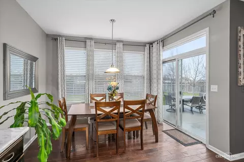Dining - 3314 Stratton St, Elgin, IL 60124 photo 1 of 1