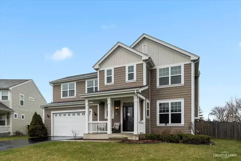 Exterior - 3314 Stratton St, Elgin, IL 60124 photo 2 of 6