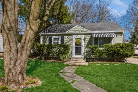 908 N 12th St, Dekalb, IL 60115