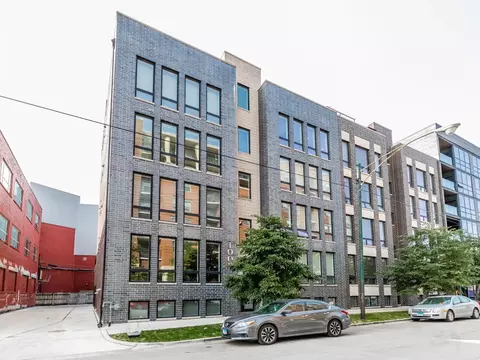 1008 N Larrabee St #4N, Chicago, IL 60610