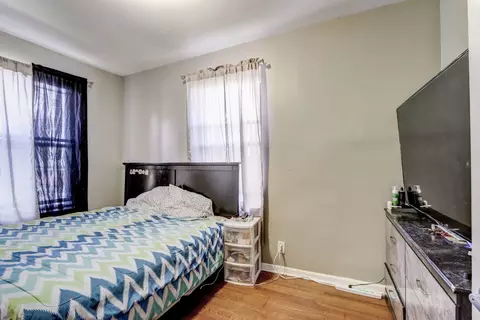 Bedroom - 220 E 68th St, Chicago, IL 60619 photo 3 of 5