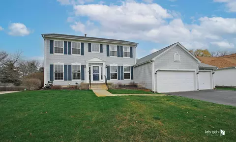 356 Garrison Cir, Port Barrington, IL 60010