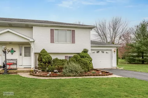 3934 E 2601 Rd #A, Sheridan, IL 60551