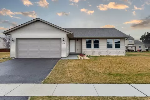 1218 Russell Rd, Belvidere, IL 61008