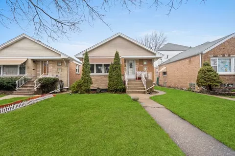 3318 S 61st Ct, Cicero, IL 60804