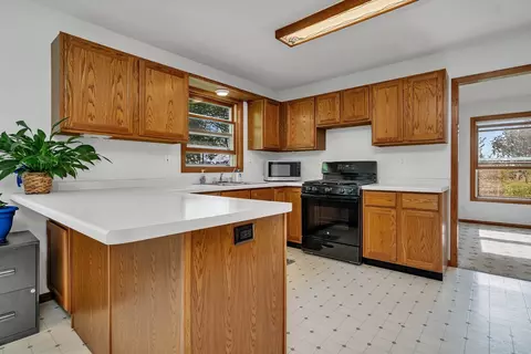 Kitchen - 3396 E 22nd Rd, Ottawa, IL 61350 photo 3 of 5