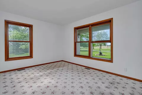 Bedroom - 3396 E 22nd Rd, Ottawa, IL 61350 photo 1 of 6